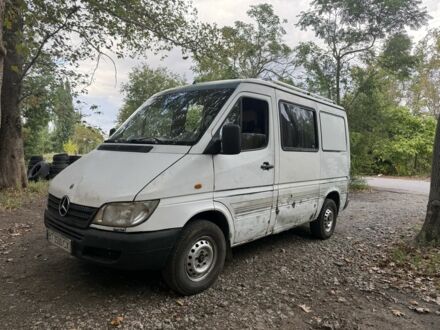 Білий Мерседес Sprinter, об'ємом двигуна 2.2 л та пробігом 480 тис. км за 5200 $, фото 1 на Automoto.ua
