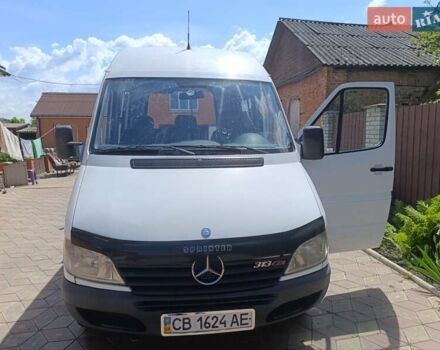 Белый Мерседес Sprinter, объемом двигателя 2.2 л и пробегом 600 тыс. км за 9500 $, фото 1 на Automoto.ua