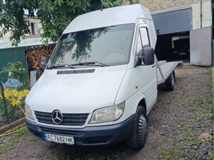 Білий Мерседес Sprinter, об'ємом двигуна 0 л та пробігом 15 тис. км за 10800 $, фото 1 на Automoto.ua