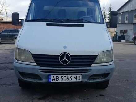 Білий Мерседес Sprinter, об'ємом двигуна 2.69 л та пробігом 150 тис. км за 11000 $, фото 1 на Automoto.ua