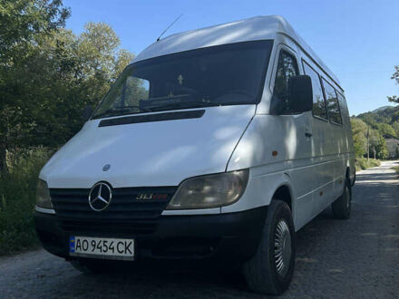 Мерседес Sprinter 2001 в Иршава на Automoto.ua Белый Мерседес Sprinter, объемом двигателя 2.1 л и пробегом 300 тыс. км за 7300 $, фото 1 на Automoto.ua
