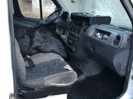Белый Мерседес Sprinter, объемом двигателя 0 л и пробегом 501 тыс. км за 6000 $, фото 1 на Automoto.ua