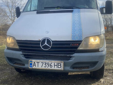 Мерседес Sprinter 2001 в Болехове на Automoto.ua Белый Мерседес Sprinter, объемом двигателя 2.15 л и пробегом 500 тыс. км за 5499 $, фото 1 на Automoto.ua
