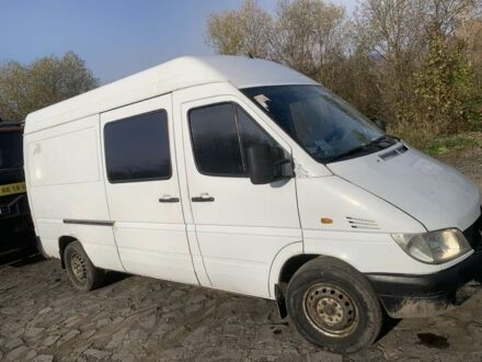 Мерседес Sprinter 2001 в Ужгороде на Automoto.ua Белый Мерседес Sprinter, объемом двигателя 2.2 л и пробегом 616 тыс. км за 3160 $, фото 1 на Automoto.ua