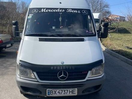 Білий Мерседес Sprinter, об'ємом двигуна 2.15 л та пробігом 252 тис. км за 6500 $, фото 1 на Automoto.ua