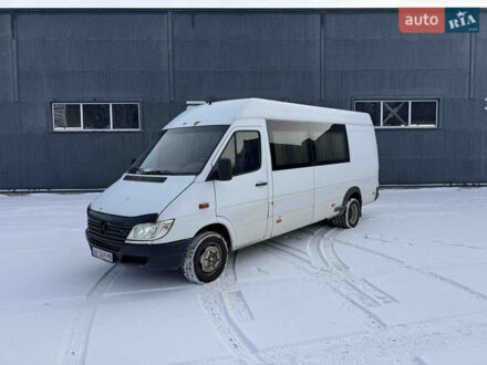 Белый Мерседес Sprinter, объемом двигателя 2.7 л и пробегом 514 тыс. км за 7550 $, фото 1 на Automoto.ua