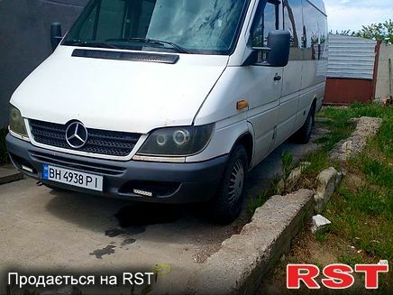 Мерседес Sprinter 2002 в Белгород-Днестровском на Automoto.ua Белый Мерседес Sprinter, объемом двигателя 2.7 л и пробегом 400 тыс. км за 9500 $, фото 1 на Automoto.ua