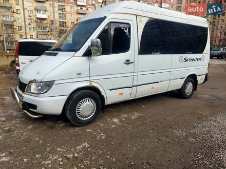 Мерседес Sprinter 2002 у Харкові на Automoto.ua Білий Мерседес Sprinter, об'ємом двигуна 0 л та пробігом 900 тис. км за 2100 $, фото 1 на Automoto.ua