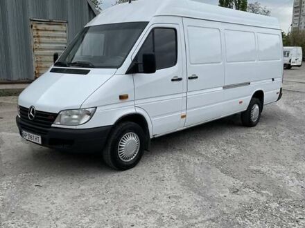 Білий Мерседес Sprinter, об'ємом двигуна 2.15 л та пробігом 350 тис. км за 12500 $, фото 1 на Automoto.ua