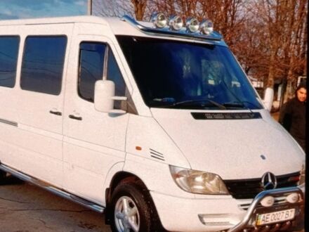 Білий Мерседес Sprinter, об'ємом двигуна 2 л та пробігом 500 тис. км за 9025 $, фото 1 на Automoto.ua