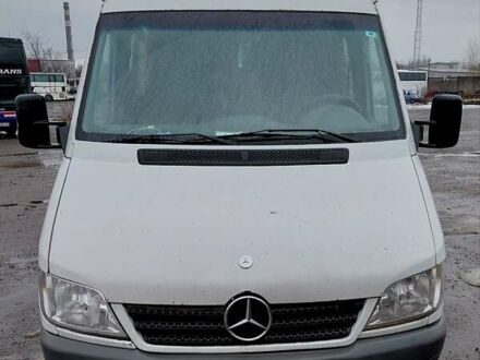 Білий Мерседес Sprinter, об'ємом двигуна 2.2 л та пробігом 450 тис. км за 5500 $, фото 1 на Automoto.ua