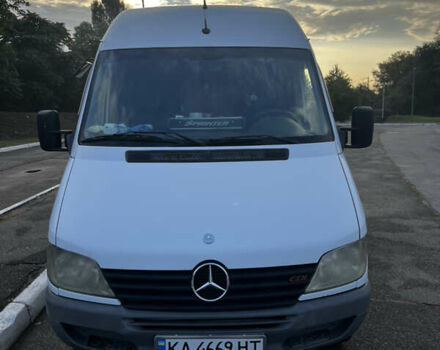 Белый Мерседес Sprinter, объемом двигателя 2.2 л и пробегом 10 тыс. км за 12999 $, фото 1 на Automoto.ua