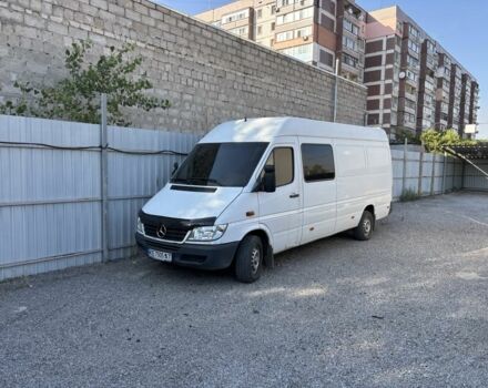 Белый Мерседес Sprinter, объемом двигателя 2.1 л и пробегом 640 тыс. км за 8000 $, фото 1 на Automoto.ua