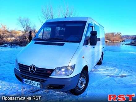 Мерседес Sprinter 2002 в Тульчине на Automoto.ua Белый Мерседес Sprinter, объемом двигателя 2.1 л и пробегом 490 тыс. км за 7400 $, фото 1 на Automoto.ua