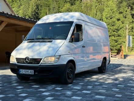 Мерседес Sprinter 2002 в Межгорье на Automoto.ua Белый Мерседес Sprinter, объемом двигателя 2.1 л и пробегом 381 тыс. км за 8200 $, фото 1 на Automoto.ua