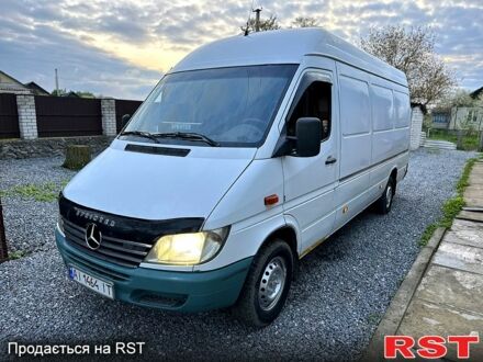 Білий Мерседес Sprinter, об'ємом двигуна 2.1 л та пробігом 750 тис. км за 7000 $, фото 1 на Automoto.ua