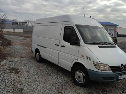 Білий Мерседес Sprinter, об'ємом двигуна 2.1 л та пробігом 277 тис. км за 3367 $, фото 1 на Automoto.ua