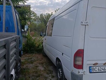 Мерседес Sprinter 2002 у Золочів на Automoto.ua Білий Мерседес Sprinter, об'ємом двигуна 2.15 л та пробігом 560 тис. км за 5000 $, фото 1 на Automoto.ua