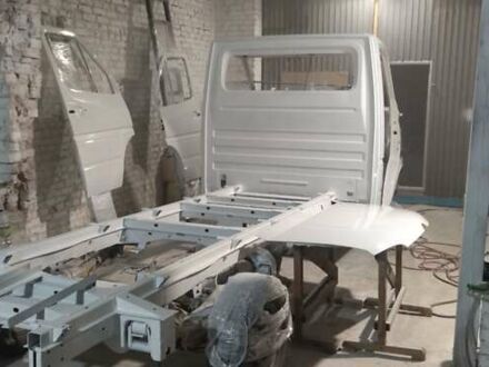 Мерседес Sprinter 2002 в Василькове на Automoto.ua Белый Мерседес Sprinter, объемом двигателя 2.69 л и пробегом 335 тыс. км за 13700 $, фото 1 на Automoto.ua