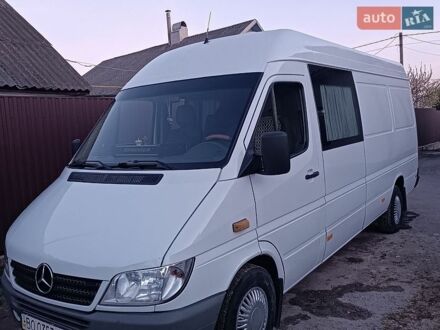 Белый Мерседес Sprinter, объемом двигателя 2.1 л и пробегом 634 тыс. км за 9000 $, фото 1 на Automoto.ua