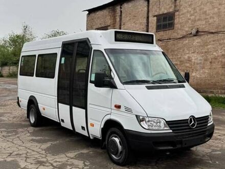 Мерседес Sprinter 2002 в Кривом Роге на Automoto.ua Белый Мерседес Sprinter, объемом двигателя 2.15 л и пробегом 610 тыс. км за 12800 $, фото 1 на Automoto.ua