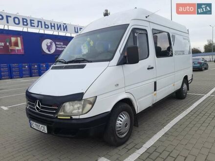Белый Мерседес Sprinter, объемом двигателя 2.1 л и пробегом 698 тыс. км за 5700 $, фото 1 на Automoto.ua