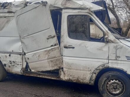 Білий Мерседес Sprinter, об'ємом двигуна 2 л та пробігом 1000 тис. км за 3500 $, фото 1 на Automoto.ua