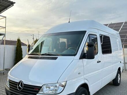 Белый Мерседес Sprinter, объемом двигателя 2.15 л и пробегом 447 тыс. км за 11500 $, фото 1 на Automoto.ua