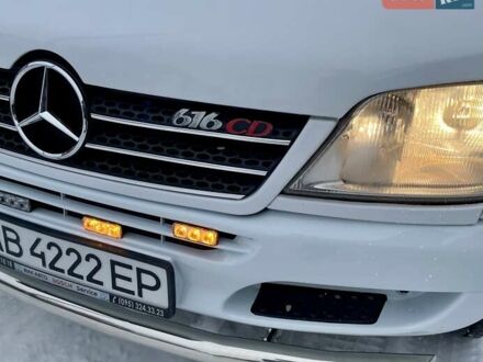 Белый Мерседес Sprinter, объемом двигателя 2.69 л и пробегом 468 тыс. км за 16950 $, фото 1 на Automoto.ua