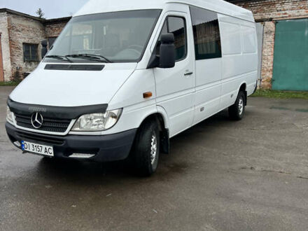 Белый Мерседес Sprinter, объемом двигателя 2.7 л и пробегом 900 тыс. км за 10000 $, фото 1 на Automoto.ua
