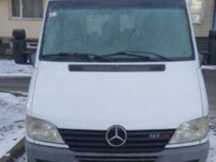 Белый Мерседес Sprinter, объемом двигателя 2.1 л и пробегом 460 тыс. км за 6800 $, фото 1 на Automoto.ua