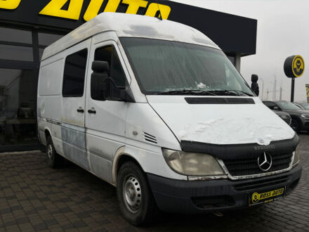 Белый Мерседес Sprinter, объемом двигателя 2.2 л и пробегом 960 тыс. км за 4500 $, фото 1 на Automoto.ua