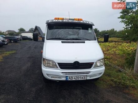 Белый Мерседес Sprinter, объемом двигателя 2.15 л и пробегом 823 тыс. км за 15500 $, фото 1 на Automoto.ua