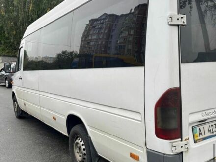 Білий Мерседес Sprinter, об'ємом двигуна 2.2 л та пробігом 700 тис. км за 8500 $, фото 1 на Automoto.ua