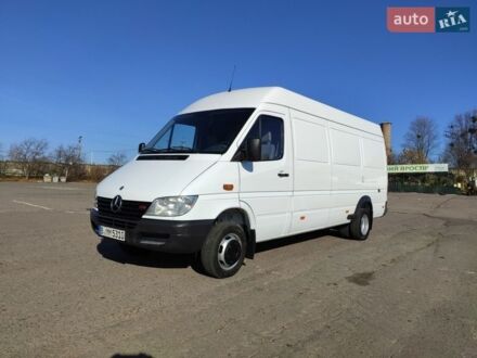 Белый Мерседес Sprinter, объемом двигателя 0 л и пробегом 260 тыс. км за 22700 $, фото 1 на Automoto.ua