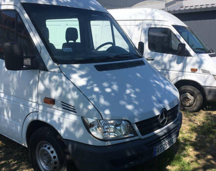 Білий Мерседес Sprinter, об'ємом двигуна 0 л та пробігом 350 тис. км за 9800 $, фото 1 на Automoto.ua