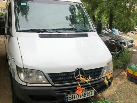 Белый Мерседес Sprinter, объемом двигателя 2.1 л и пробегом 770 тыс. км за 6100 $, фото 1 на Automoto.ua