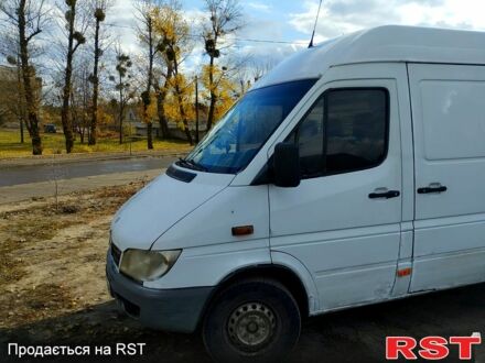 Белый Мерседес Sprinter, объемом двигателя 2.2 л и пробегом 550 тыс. км за 7000 $, фото 1 на Automoto.ua