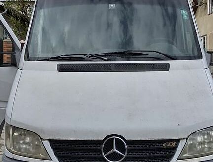 Білий Мерседес Sprinter, об'ємом двигуна 2.1 л та пробігом 345 тис. км за 7667 $, фото 1 на Automoto.ua