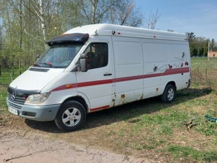 Білий Мерседес Sprinter, об'ємом двигуна 0.22 л та пробігом 560 тис. км за 5882 $, фото 1 на Automoto.ua