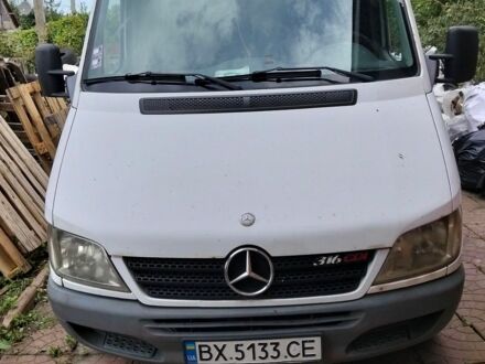 Білий Мерседес Sprinter, об'ємом двигуна 2.69 л та пробігом 536 тис. км за 9300 $, фото 1 на Automoto.ua
