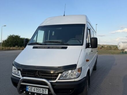 Белый Мерседес Sprinter, объемом двигателя 2.1 л и пробегом 237 тыс. км за 9218 $, фото 1 на Automoto.ua