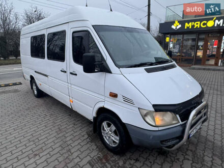 Белый Мерседес Sprinter, объемом двигателя 2.69 л и пробегом 454 тыс. км за 7500 $, фото 1 на Automoto.ua