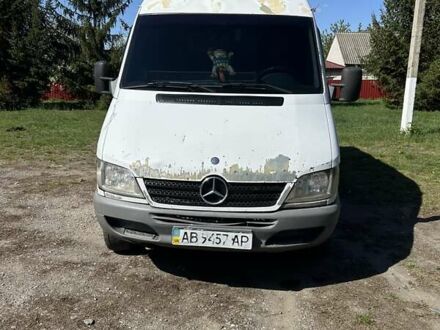 Мерседес Sprinter 2003 в Гайсине на Automoto.ua Белый Мерседес Sprinter, объемом двигателя 2.2 л и пробегом 753 тыс. км за 4500 $, фото 1 на Automoto.ua