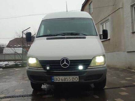 Белый Мерседес Sprinter, объемом двигателя 2.2 л и пробегом 730 тыс. км за 8100 $, фото 1 на Automoto.ua