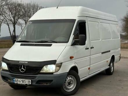 Белый Мерседес Sprinter, объемом двигателя 2.15 л и пробегом 359 тыс. км за 9350 $, фото 1 на Automoto.ua