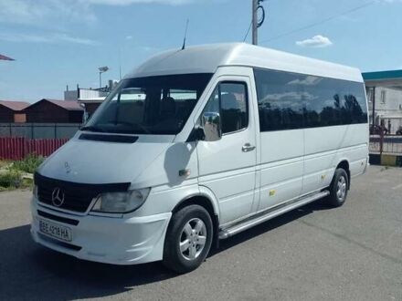 Белый Мерседес Sprinter, объемом двигателя 2.15 л и пробегом 898 тыс. км за 11300 $, фото 1 на Automoto.ua