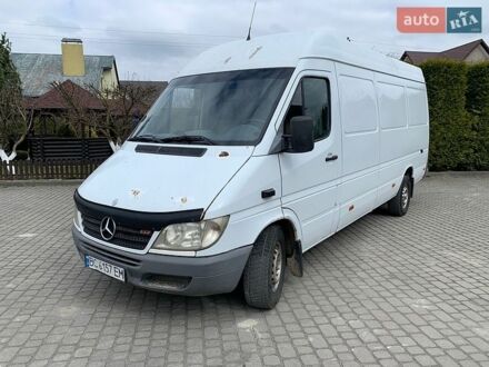 Белый Мерседес Sprinter, объемом двигателя 2.15 л и пробегом 191 тыс. км за 6750 $, фото 1 на Automoto.ua