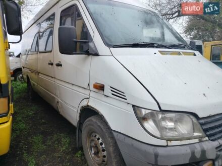 Белый Мерседес Sprinter, объемом двигателя 2.15 л и пробегом 950 тыс. км за 5800 $, фото 1 на Automoto.ua