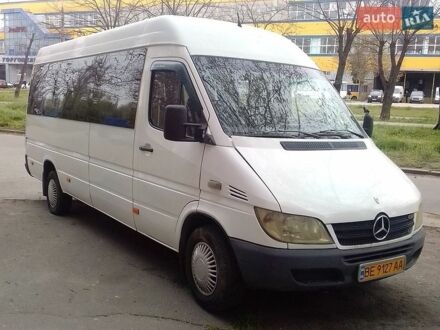 Белый Мерседес Sprinter, объемом двигателя 2.15 л и пробегом 650 тыс. км за 9000 $, фото 1 на Automoto.ua